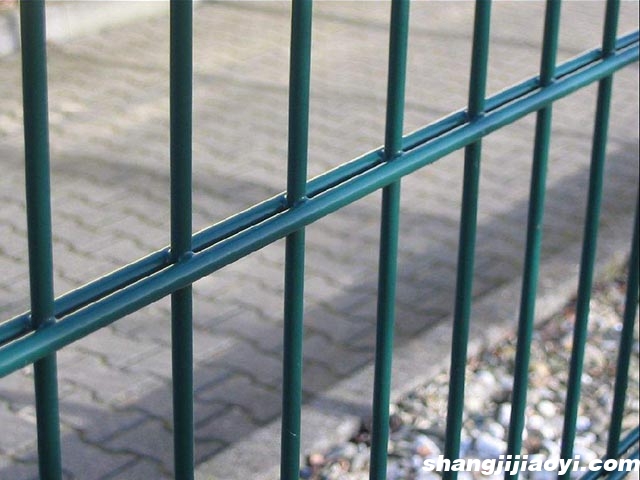 谈一谈锌钢围栏在平常日常生活该如何有效维护保养?