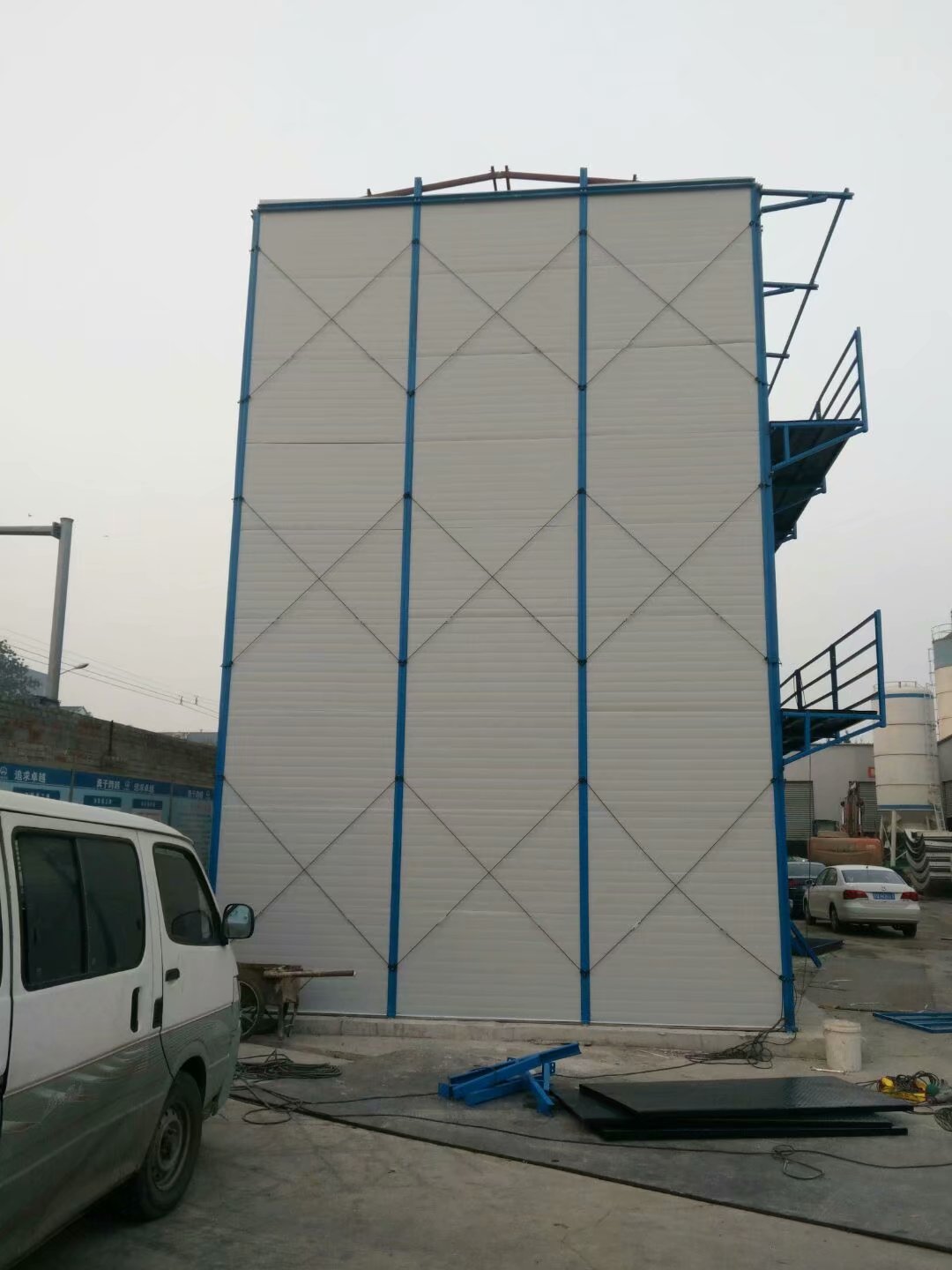 鄂尔多斯工地组合活动板房 鄂托克防水抗震集装箱 移动便利
